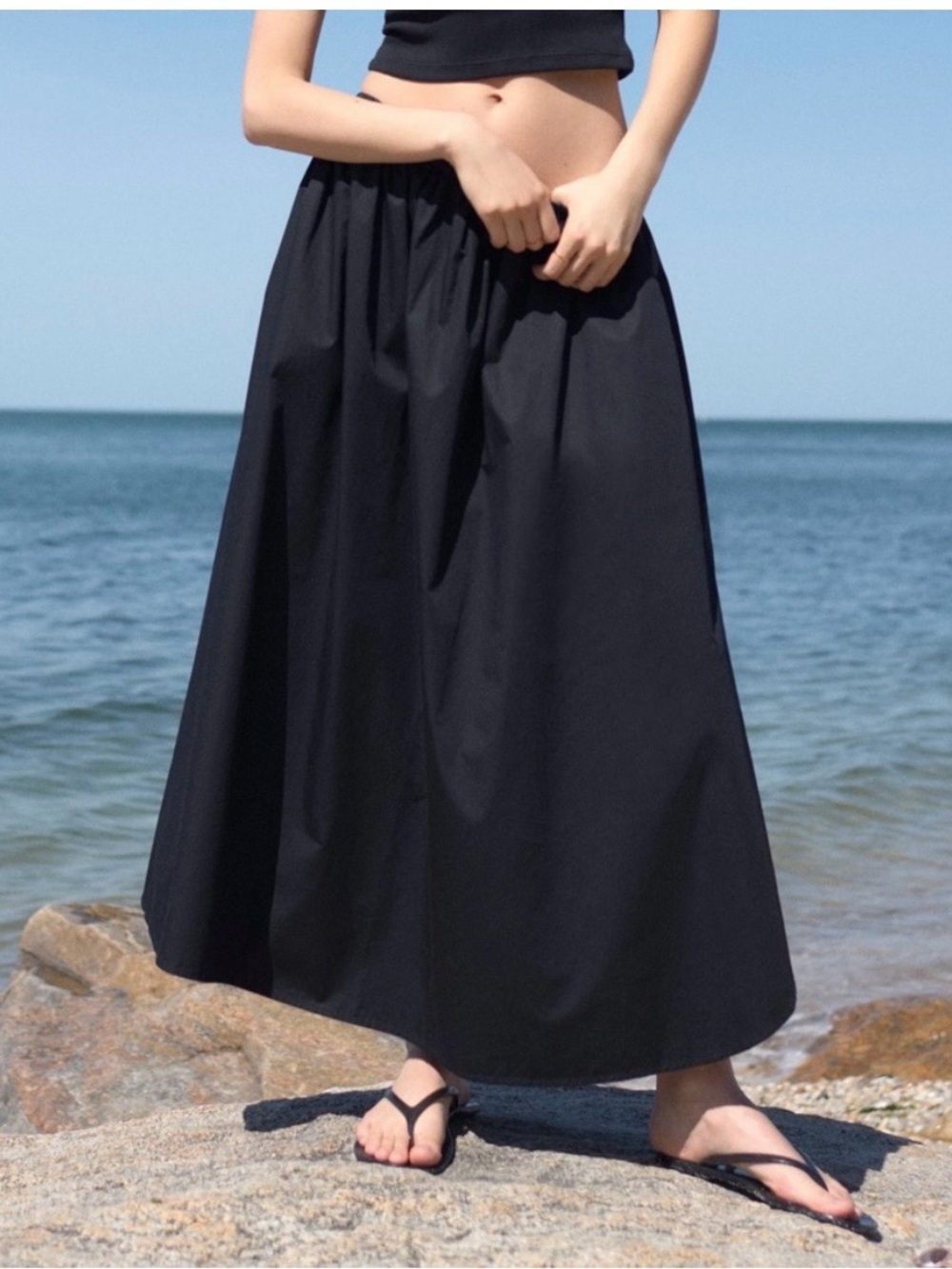 Zara Black Full-Length Maxi Skirt with Gathered Waist